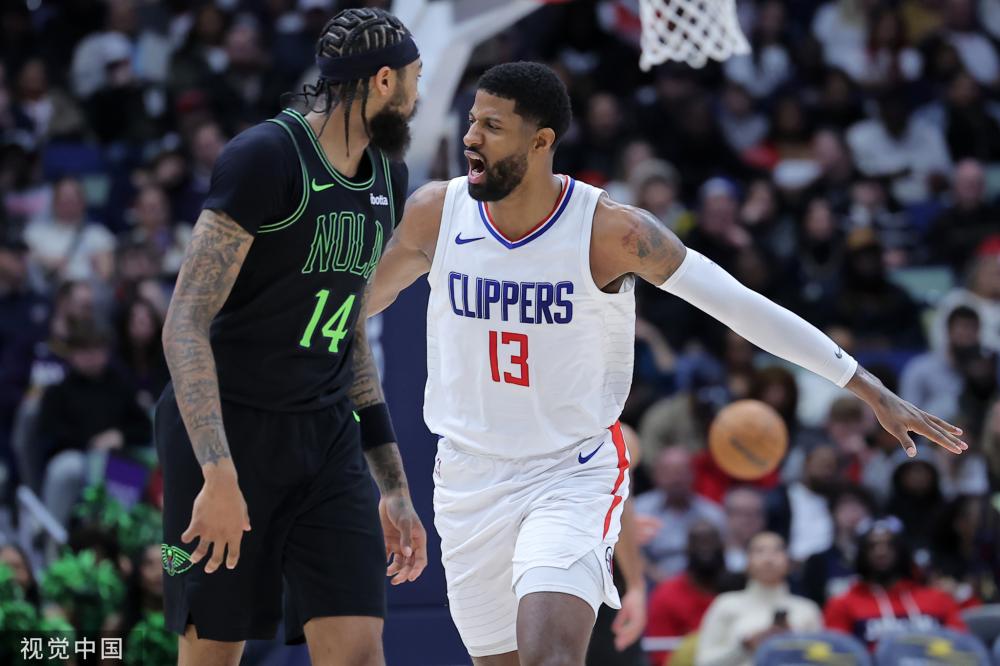 郭艾伦进入 郭艾伦进入