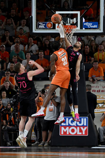 如伊利契奇 如伊利契奇